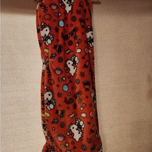 Hello Kitty Throw Blanket